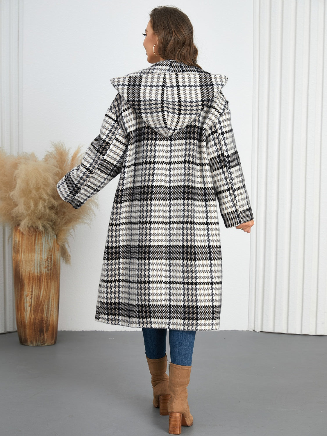 Timeless Plaid Double-Breasted Longline Coat